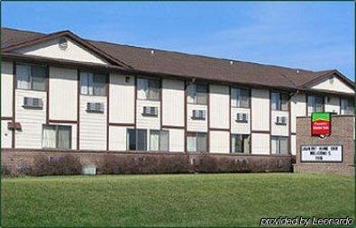 Cobblestone Inn & Suites - Trenton Luaran gambar